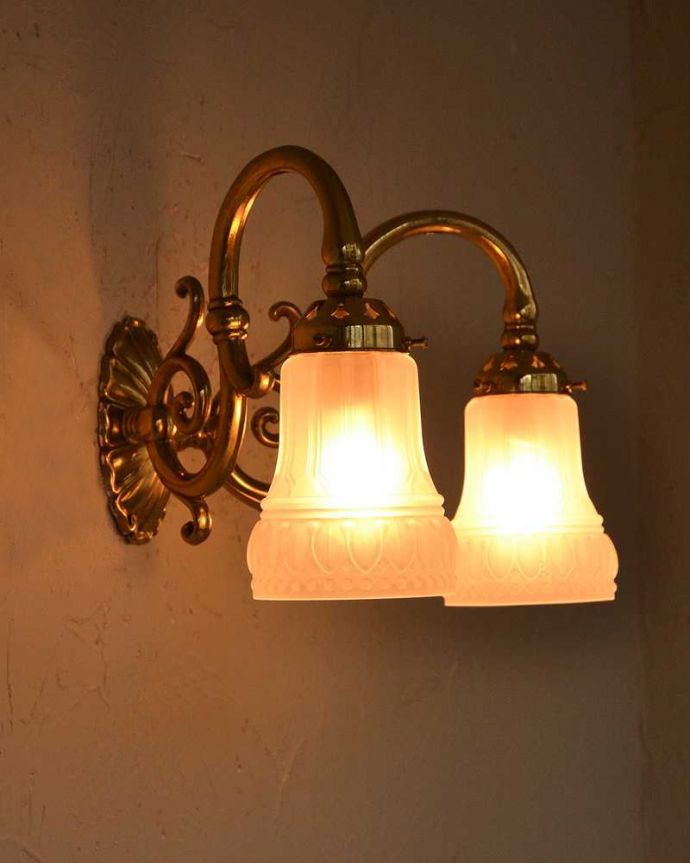 壁からお部屋をオシャレに彩るアンティークのウオールランプ K 08 Z 照明 ライティング