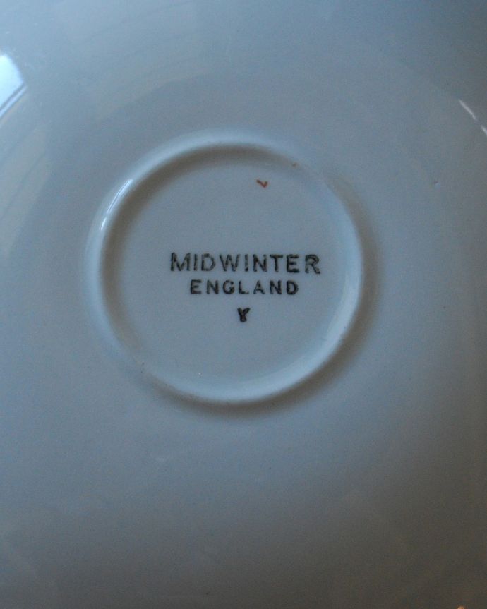 アンティーク 陶磁器の雑貨　アンティーク雑貨　ミッドウィンター社のシックなアンティークカップ＆ソーサー（RIVERSIDE）。ロゴがプリントされています。(k-2019-z)