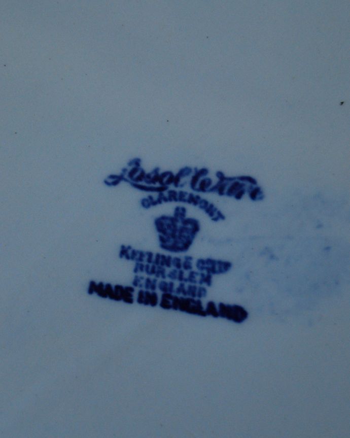 アンティーク 陶磁器の雑貨　アンティーク雑貨　食卓を優雅に彩る、ブルーが美しいアンティークオーバルプレート。バックスタンプです。(k-2125-z)