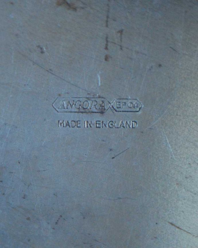 アンティーク シルバー製　アンティーク雑貨　英国銀雑貨、レースみたいな透かし彫りが可愛いアンティークシルバートレイ 。刻印されています。(k-2492-z)