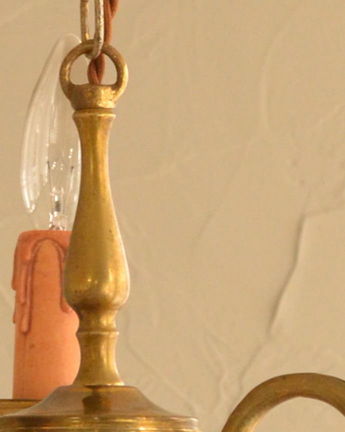 シャンデリア　照明・ライティング　上品な真鍮製シャンデリア、イギリスで見つけたアンティーク照明（3灯）（Ｅ17シャンデリア球付） 。。(k-2627-z)