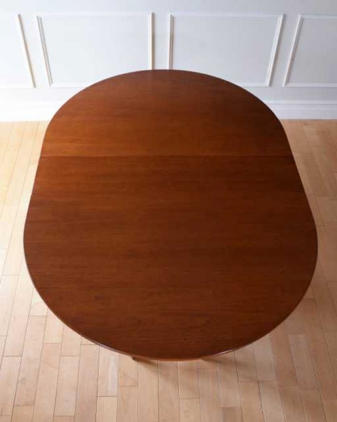 アンティークのテーブル　アンティーク家具　北欧スタイルの伸長式テーブル、ビンテージ家具のゲートレッグテーブル。天板の修復には自信があります。(k-2684-f)