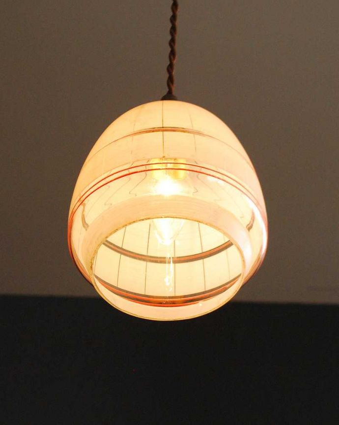 ペンダントライト　照明・ライティング　明かりがこぼれる素敵なアンティークガラスシェード(コード・シャンデリア電球・ギャラリーなし) 。。(k-2979-z)