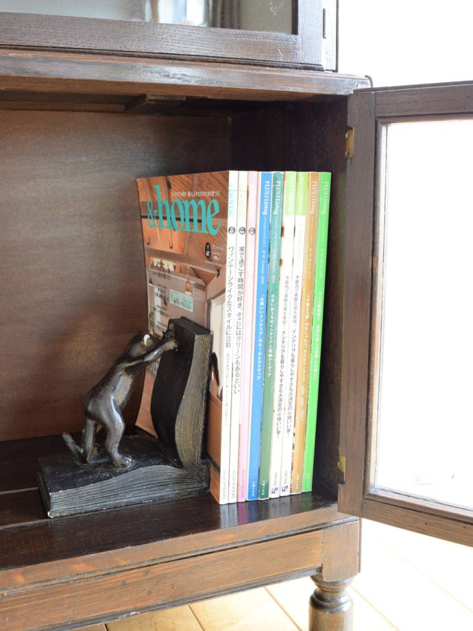英国アンティークのおしゃれな本棚、観音開き扉のスタッキングブックケース