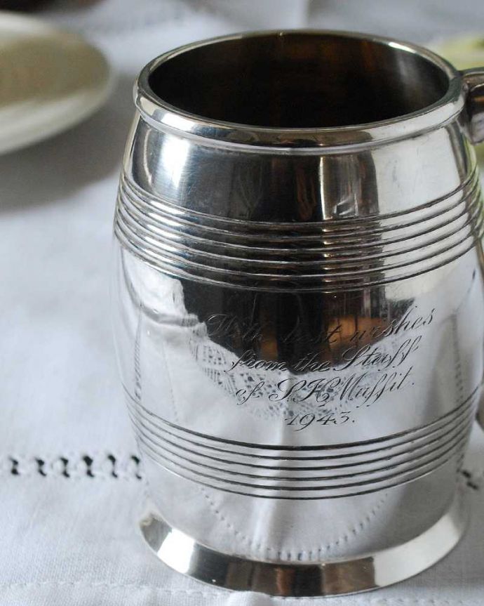英国アンティークの銀食器、アンティークシルバーのジョッキグラス（テーブルグラス）