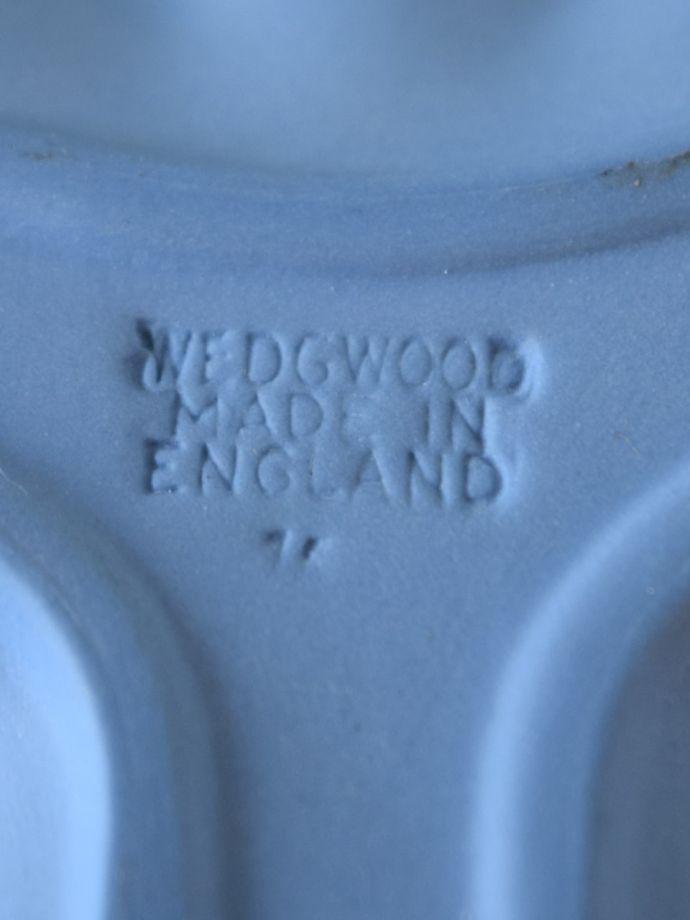 ウェッジウッド（Wedgwood）のジャスパーウェア、ペールブルー色の 