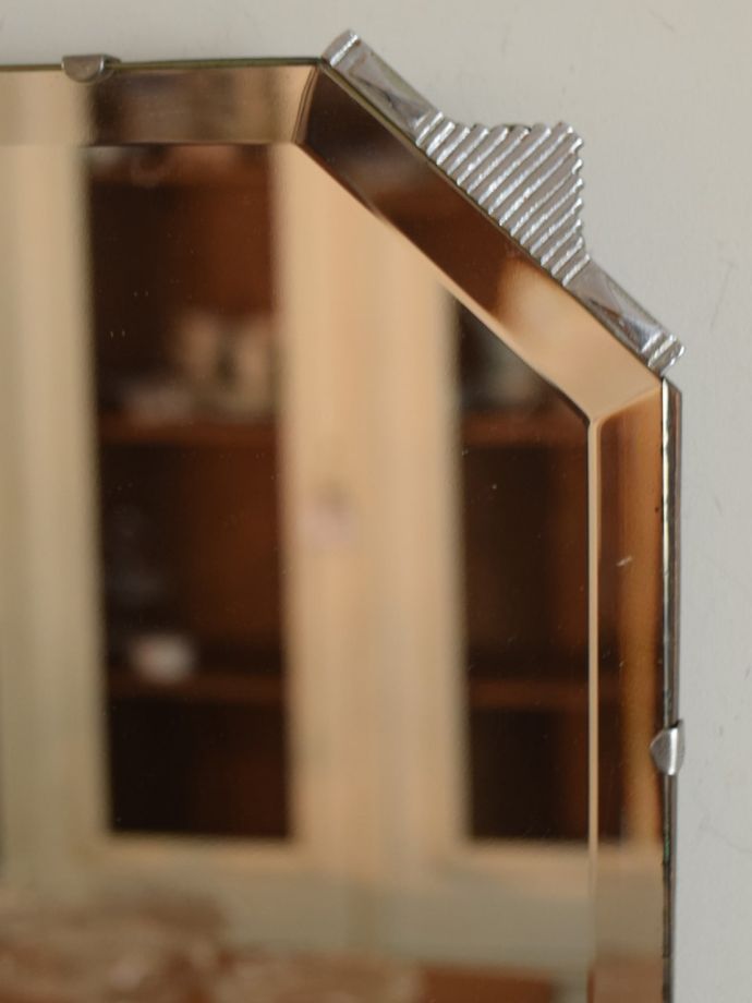 アンティークのおしゃれな壁掛け鏡、イギリスから届いたアールデコの 