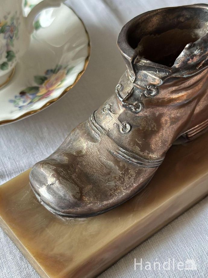 イギリスから届いた靴のオブジェ、真鍮製のおしゃれなマッチスタンド(k 