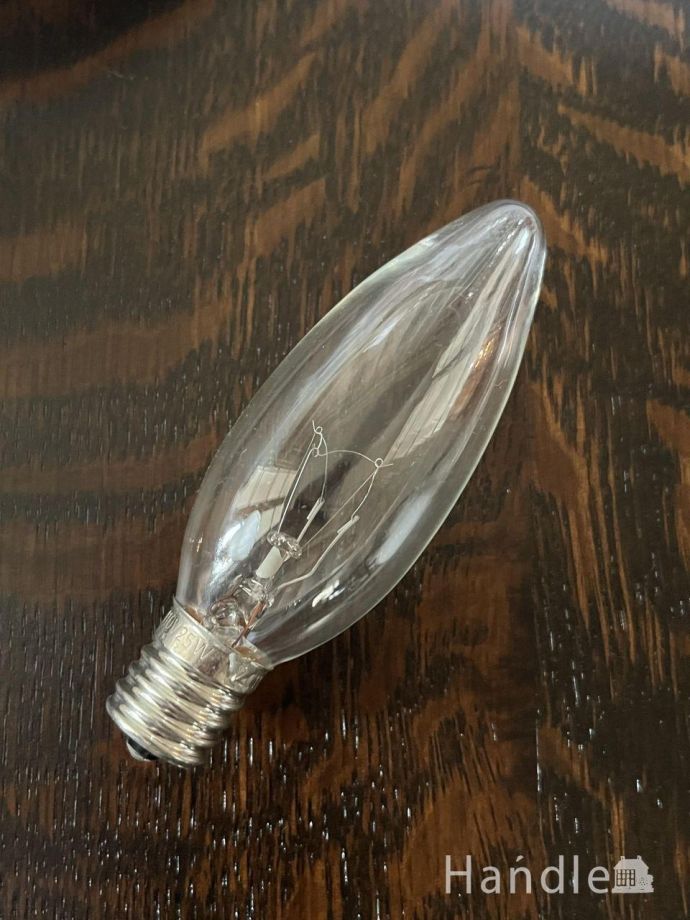 テーブルランプの電球