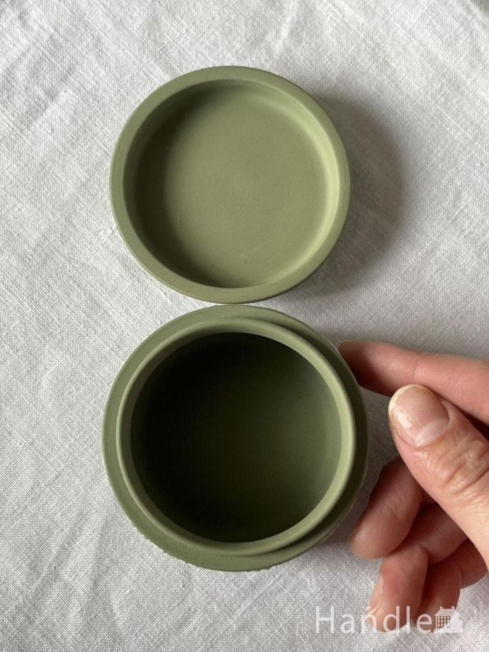 アンティークのトリンケットボックス