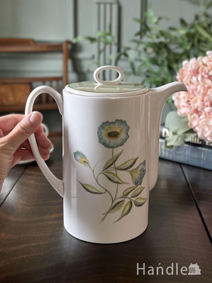 おしゃれなティーポット