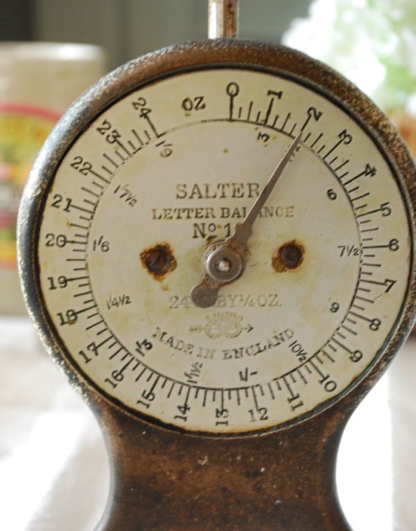 時計・スケール・カレンダー　アンティーク雑貨　SALTER社のアンティークスケール。当時の人はこんな素敵な量りを使っていたんですね。(m-1201-z)