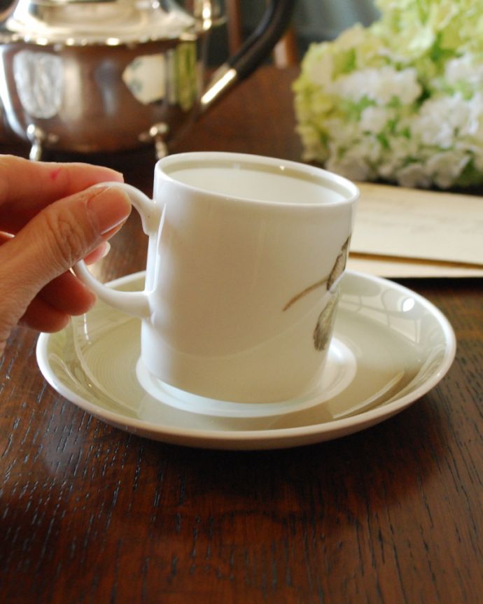 スージークーパー　アンティーク雑貨　イギリスのヴィンテージ食器、スージークーパーのカップ＆ソーサー（アイリス） 。お茶の時間をもっと優雅に･･･眺めているだけじゃもったいないので、実用的に使って下さい。(m-1820-z)