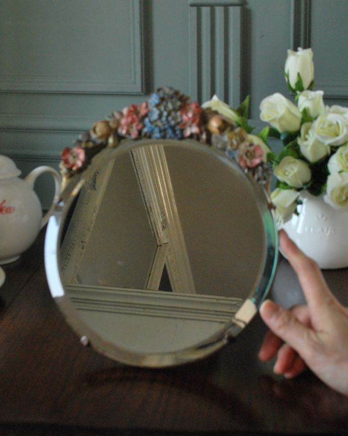 鏡も綺麗めですイギリス アンティーク ワスレナグサと小花の 