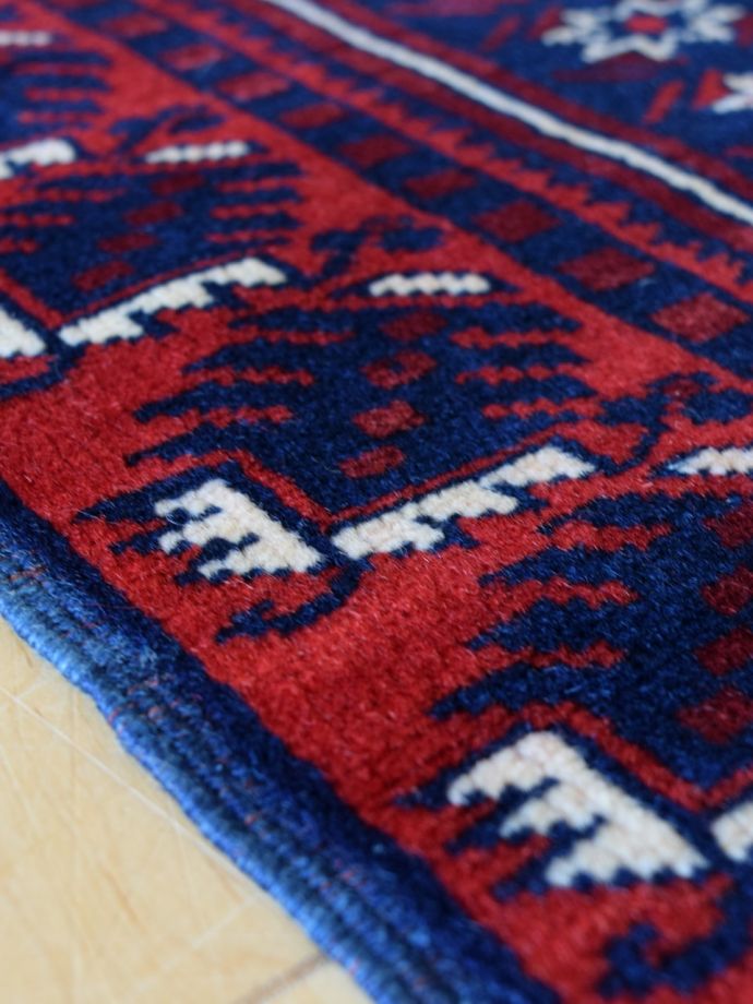 トルコ トライバルラグ 伝統的なウールラグ 大きめ ビンテージ アクサライ希少 トルコ トライバルラグ 伝統的なウールラグ 大きめ ビンテージ