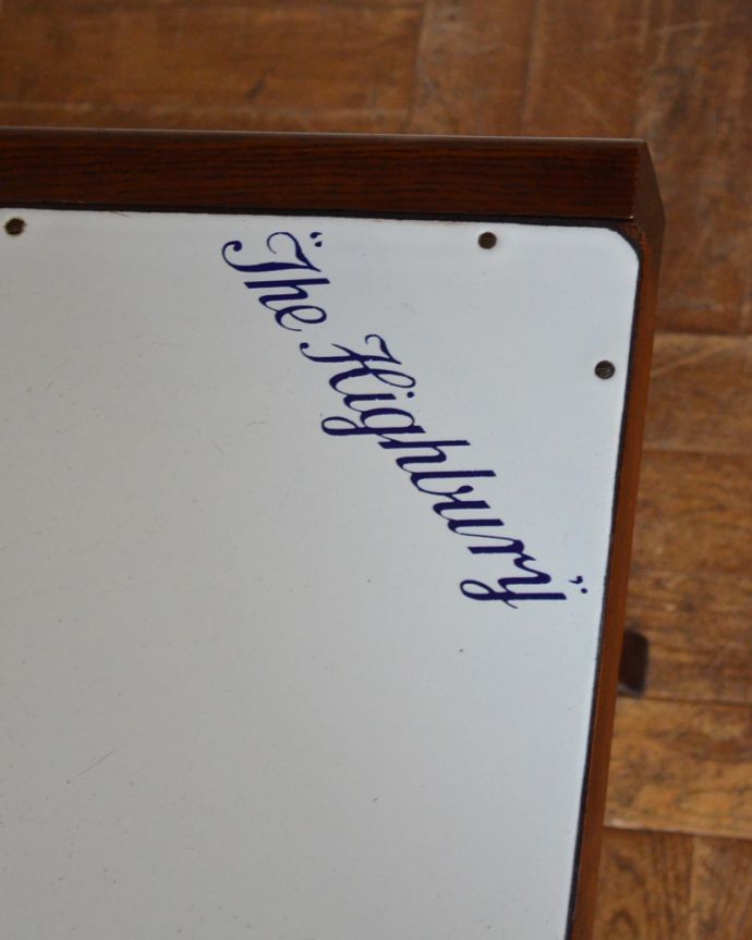 ロイドテーブル　アンティーク家具　ホーロー天板付き！オシャレなアンティークのベイキングテーブル（作業台）。Highbury社の名前が入っています。(m-593-f)