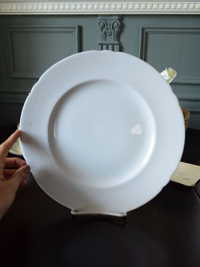 シェリー窯の真っ白なプレート、shelleyのアンティークのお皿(m-5975-z