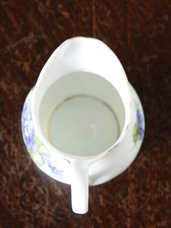 アンティークのおしゃれな食器