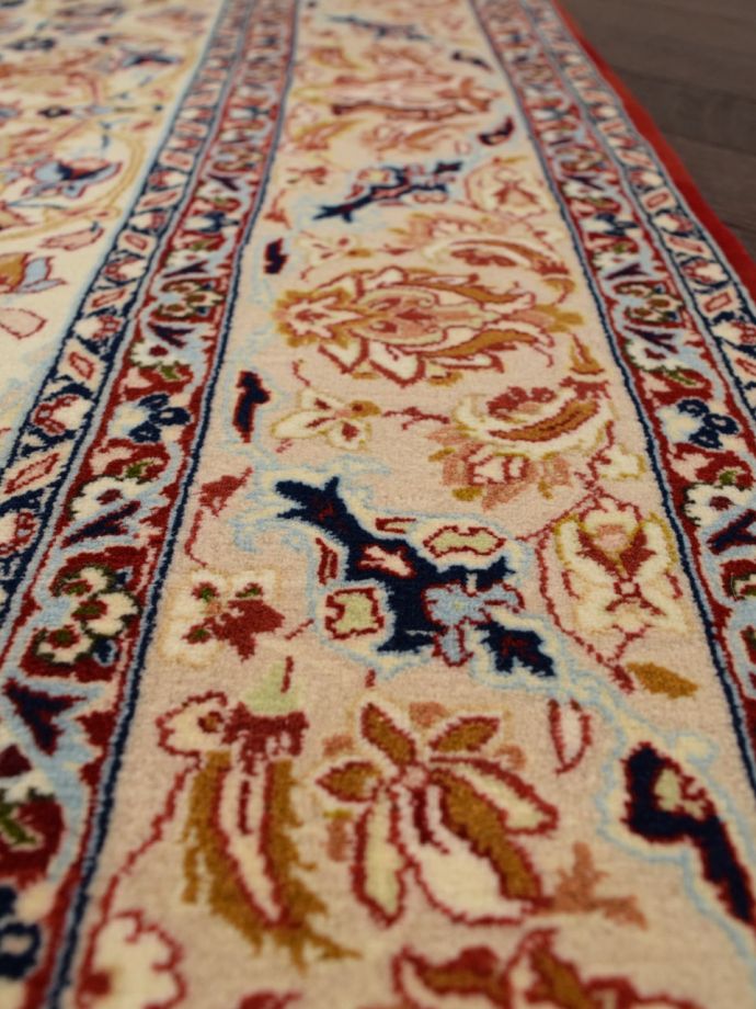 イスファンの美しいペルシャ絨毯、ウールとシルクの美しいビンテージ