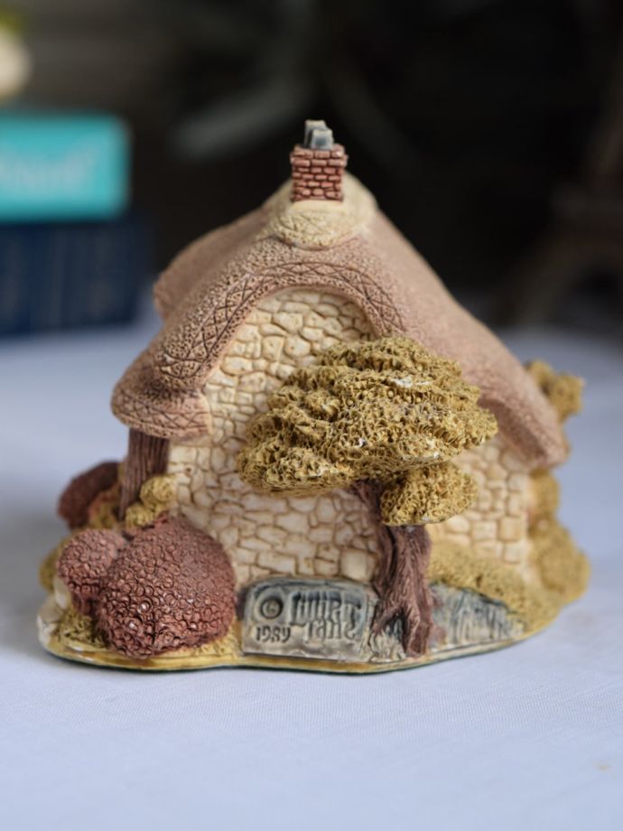 イギリスから届いたLilliput Lane(リリパット レーン)の