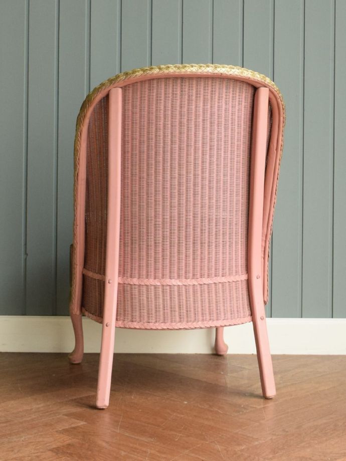 アンティークのパーソナルチェア、イギリスで見つけたクッション付きの椅子