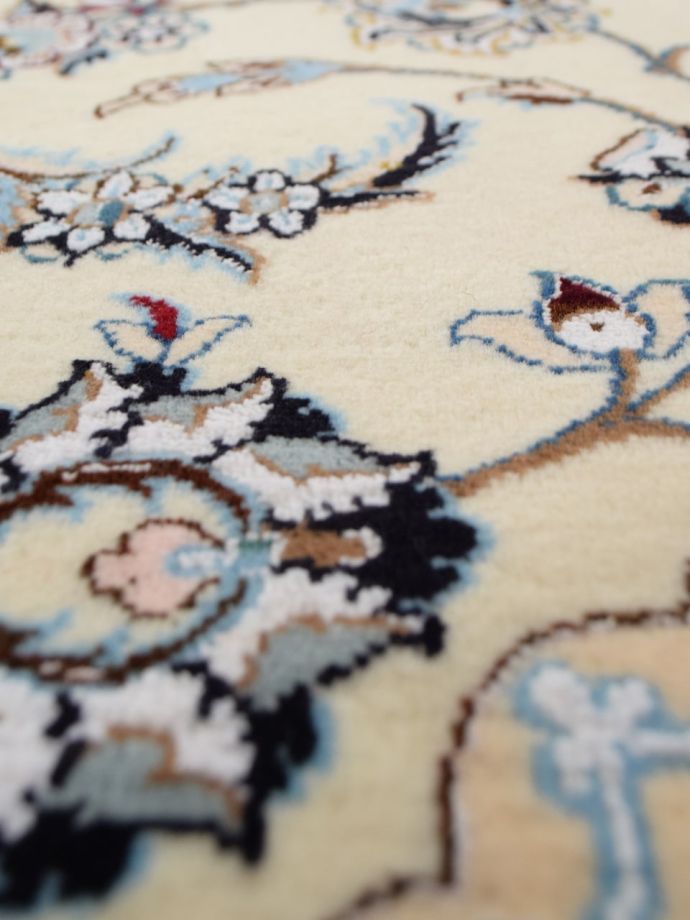 手織りの絨毯