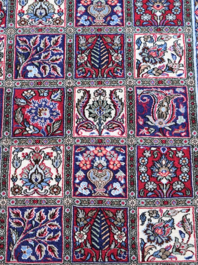 絨毯のデザイン