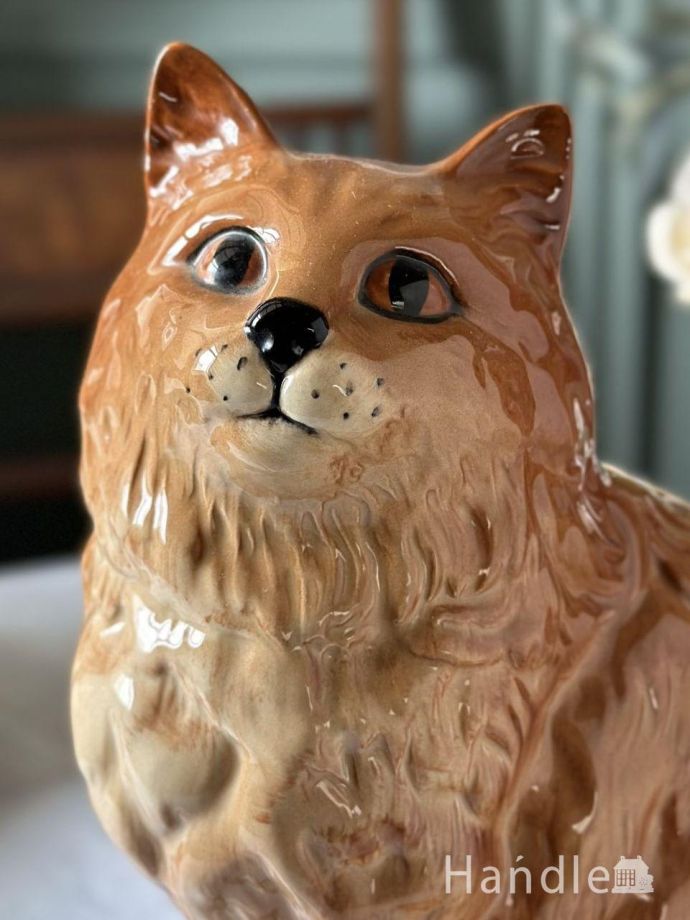 美しいペルシャ猫のアンティークのオブジェ、ベスウィック社