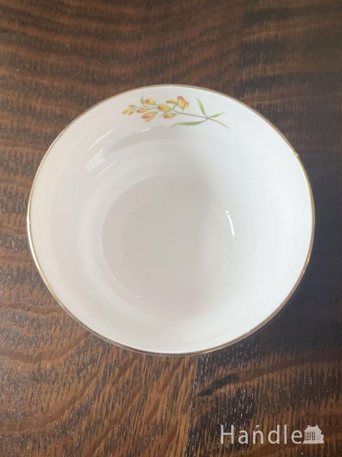 英国アンティークのおしゃれな食器