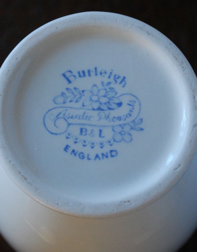 バーレイ食器　インテリア雑貨　英国輸入雑貨　バーレイ社のフーテッドマグカップ375ml（ブルーアジアティックフェザンツ）。バックスタンプが付いています。(n1-179)