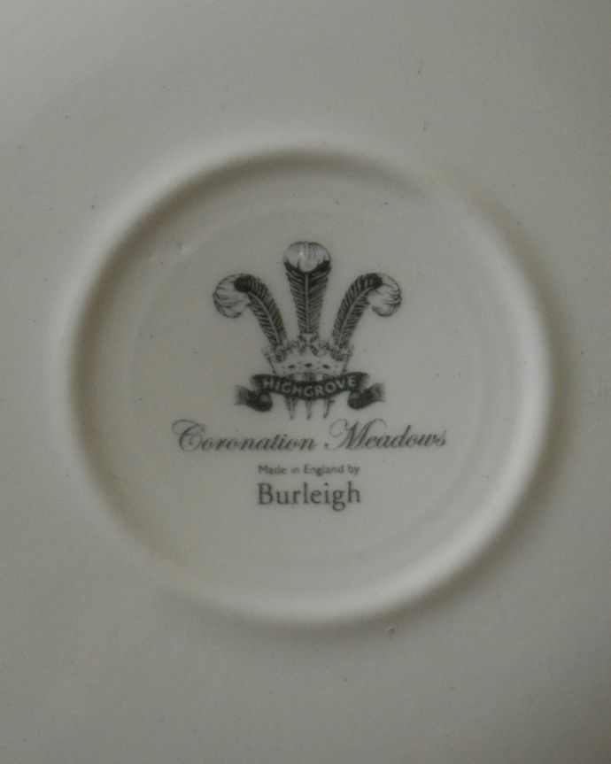 バーレイ食器　インテリア雑貨　英国輸入雑貨　バーレイ社のカップ＆ソーサー（ハイグローブ・コロネーションメドウ）。ロゴがプリントされています。(n1-274)