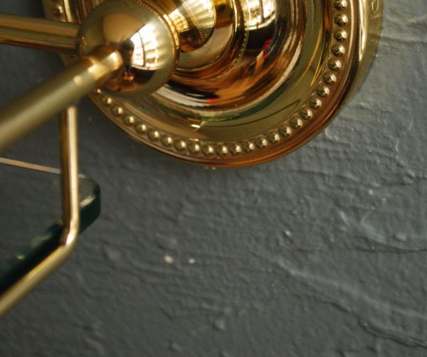 棚受け（シェルフ）　住宅用パーツ　真鍮×ガラスシェルフ（ゴールド）。ぷくぷくっとした模様もポイントです。(n12-111)