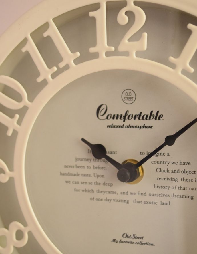 ミラー・時計　インテリア雑貨　壁掛け両面時計、クラシカルな雰囲気たっぷりのアンティーク風ウォールクロック （ホワイト）(電池なし)。「オシャレな時計がなかなかなくて・・」と思っていた方にぜひ使って頂きたい時計です。(n12-206)
