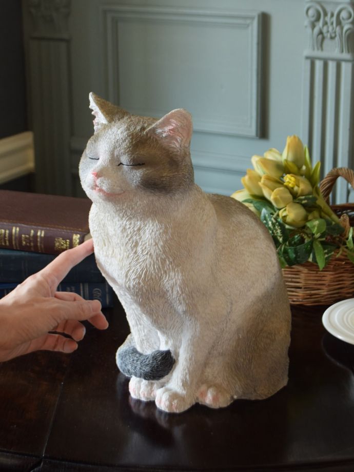 可愛い猫のディスプレイ雑貨、癒されるネコのオブジェ(n12-467