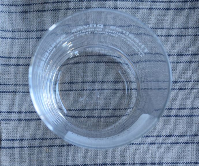 グラス・タンブラー　インテリア雑貨　STUDIO Mの シアターショートグラス（ホワイト）。※容量は225ccです。(n18-079)