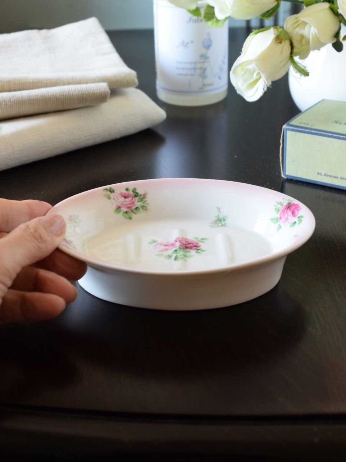 陶器製のソープディッシュ、ピンクの花柄が可愛いおしゃれな石鹸置き