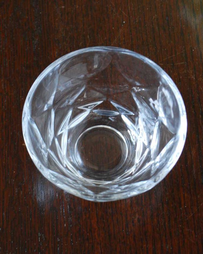 ダイニング雑貨　インテリア雑貨　フランス生まれの可愛い宝石の形、デザートカップ（ダイヤ）。上から見るとこんな感じです。(n2-041)