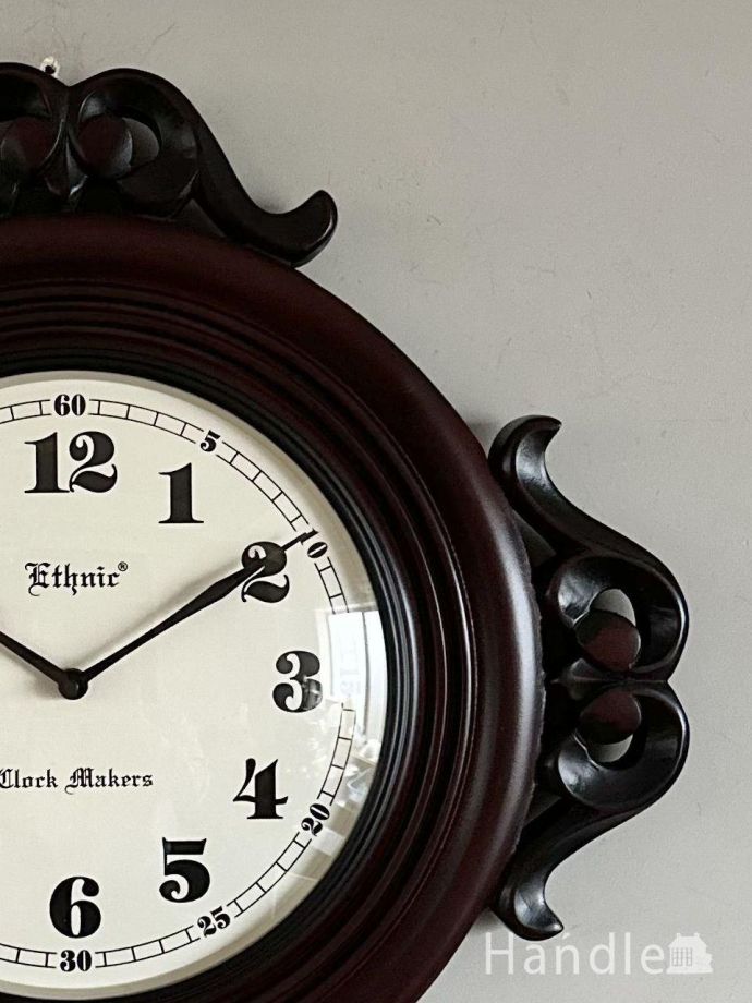 アンティーク調のおしゃれな文字盤