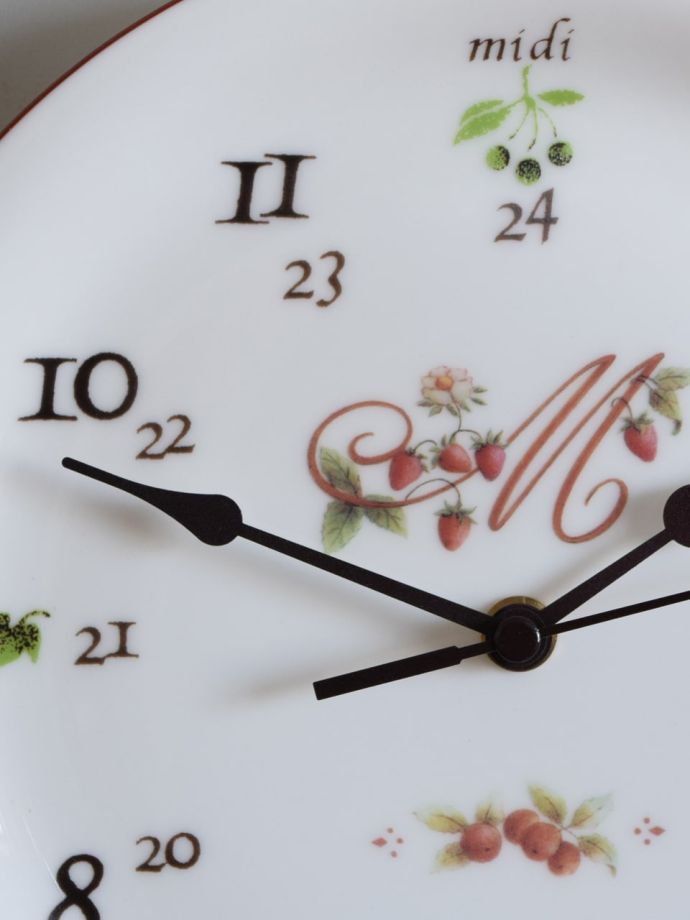 苺 いちご 時計 壁掛け時計 アンティーク - インテリア時計