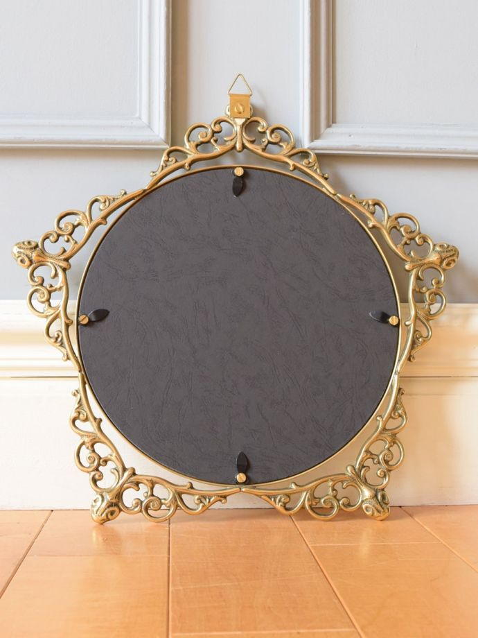イタリアから届いたキラキラ輝く星の形の鏡、真鍮製のウォールミラー