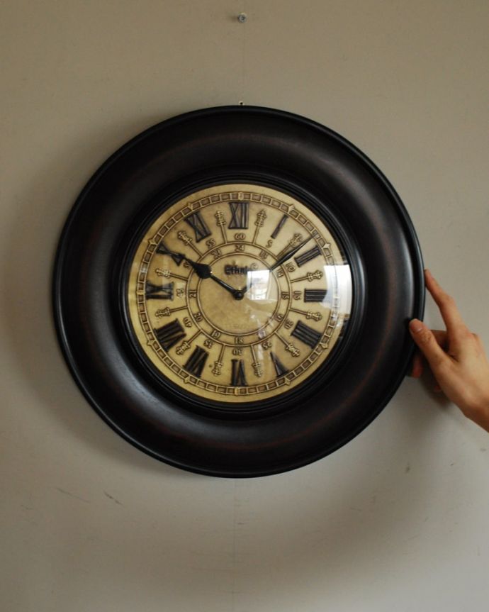 ミラー・時計　インテリア雑貨　時計　大きさはコレくらいお家の壁に付けて、楽しんでください。(n8-091)