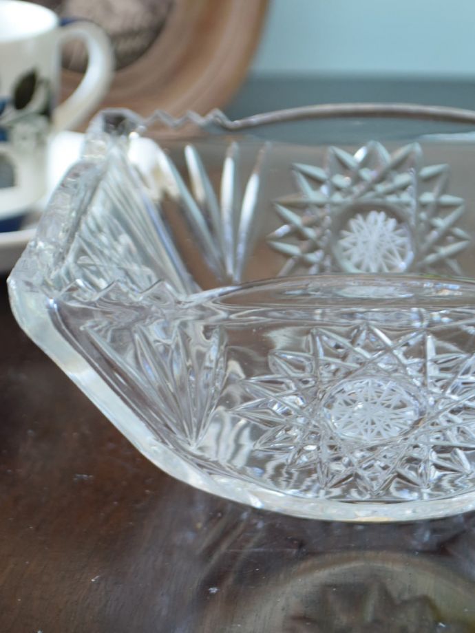 アンティークガラスの食器
