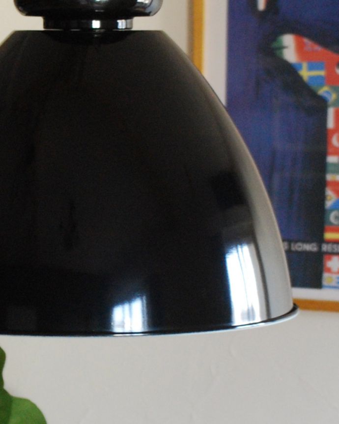 ペンダントライト　照明・ライティング　クールなブラックのペンダントライト（電球なし）。お部屋の雰囲気を引き締めてくれるブラックカラーです。(pl-159)