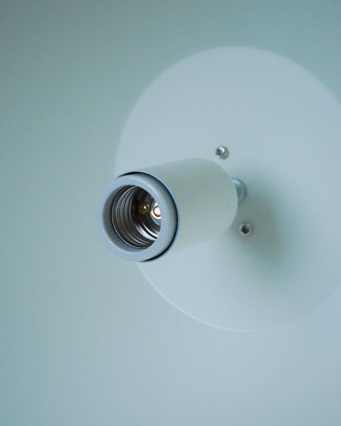 ペンダントライト　照明・ライティング　クールなブラックのペンダントライト（電球なし）。（口径E26対応です）LEDも使えます。(pl-159)