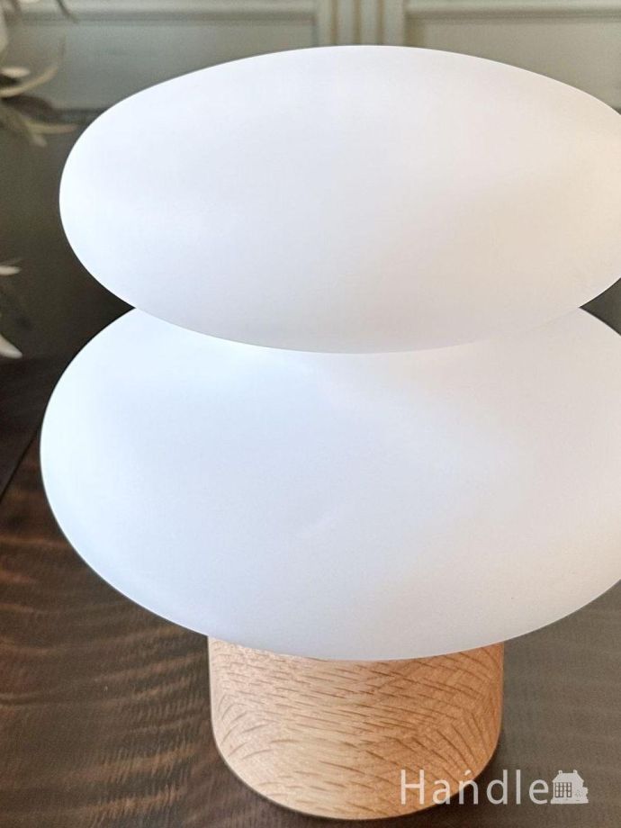 テーブルランプのオシャレなシェード