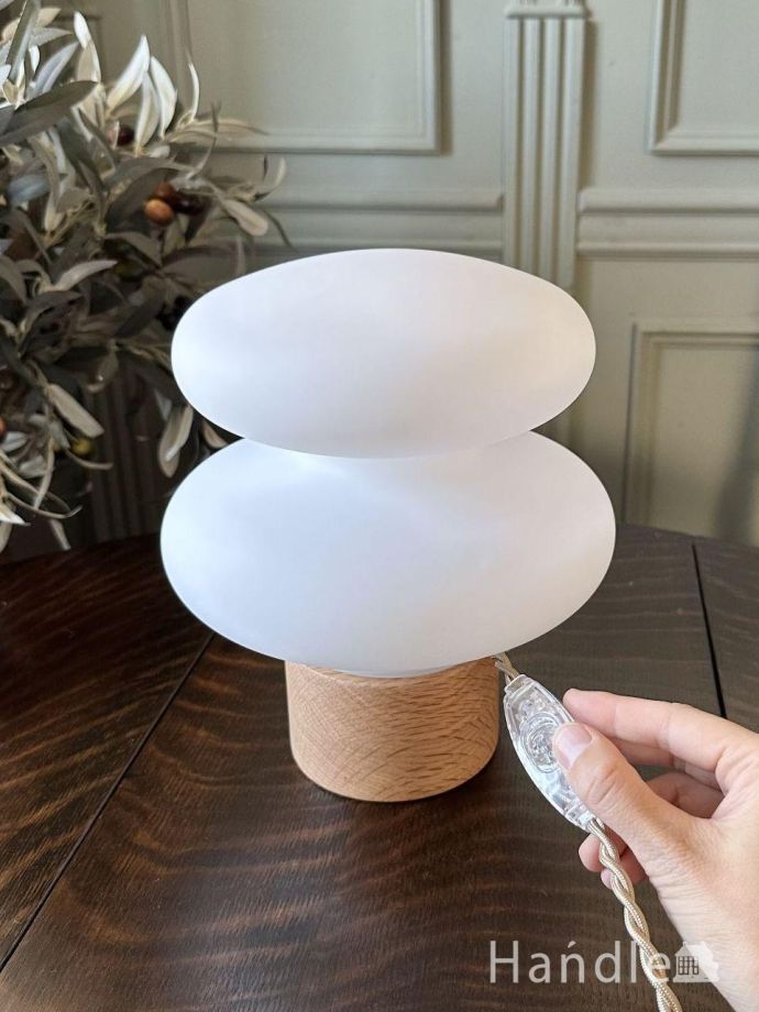 テーブルランプのスイッチ