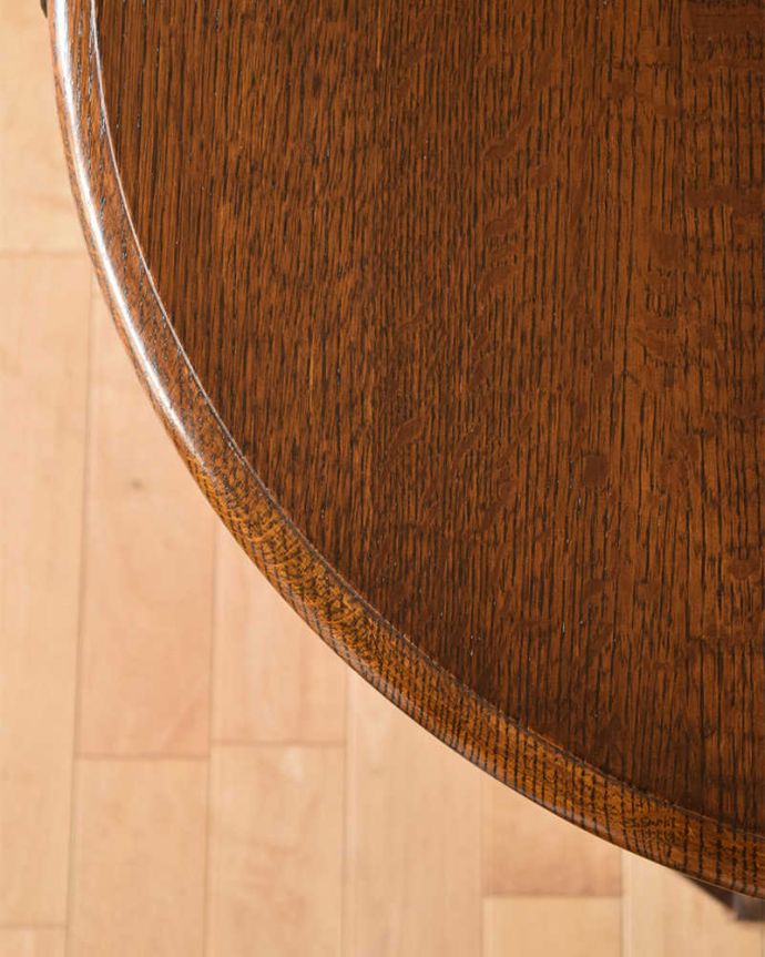 アンティークのテーブル　アンティーク家具　英国輸入のアンティーク家具、オーク材を使った引き出し付きコンソールテーブル。天板もピッカピカ☆職人がキレイにお直ししているので、天板もとてもキレイです。(q-1242-f)