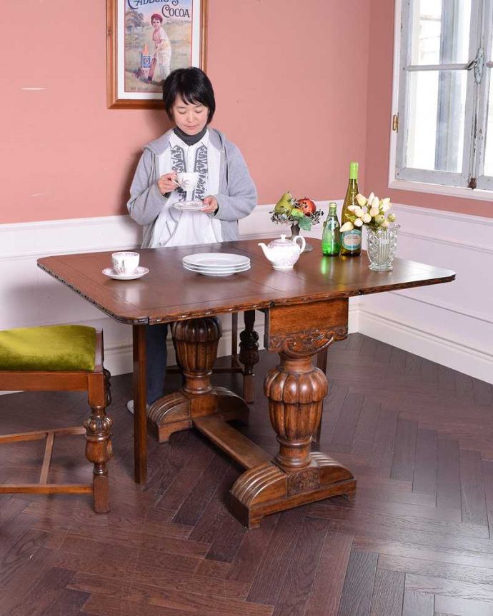 アンティークのテーブル　アンティーク家具　豪華なバルボスレッグが美しい、アンティークゲートレッグテーブル(ドロップリーフテーブル)。使い方に合わせて3通りで使えるアンティークの定番アンティーク家具の定番テーブルと言えばゲートレッグテーブル。(q-1261-f)