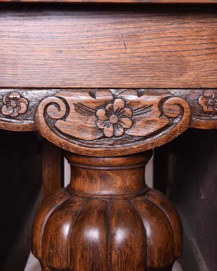 アンティークのテーブル　アンティーク家具　豪華なバルボスレッグが美しい、アンティークゲートレッグテーブル(ドロップリーフテーブル)。。(q-1261-f)