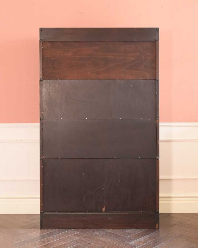 アンティークのキャビネット　アンティーク家具　ケイムで仕上がったガラス扉がかっこいい、英国のアンティークスタッキングブックケース（本棚） 。後ろ姿もキレイです。(q-1886-f)